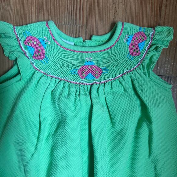 Petite Palace green lady bug smocked dress SIZE 9M - Picture 2 of 5